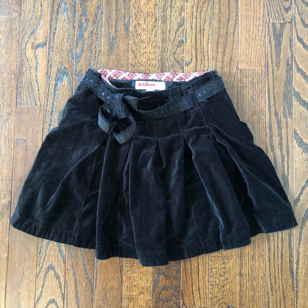 Vintage OshKosh Girls 10 Black Velvet Mini Skirt w/Lace/Ribbon Belt & Bow - EUC!